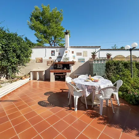 Villa Malva House In Con Piscina