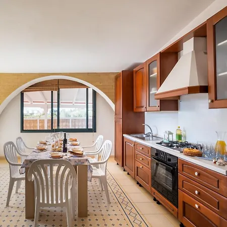 Villa Malva House In Con Piscina Torre Lapillo