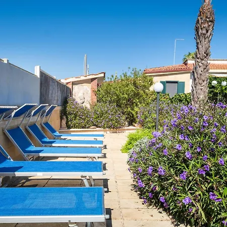 Malva House In Con Piscina Villa Torre Lapillo